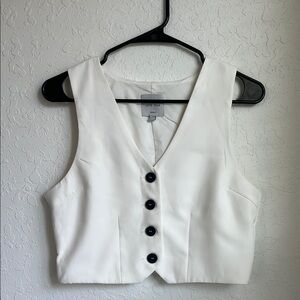 Love Tree Cream Sleeveless Fitted Crop Top